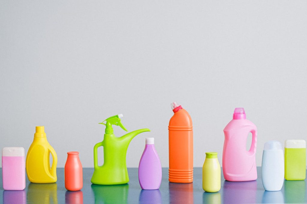 recyclage créatif des bidons en plastique