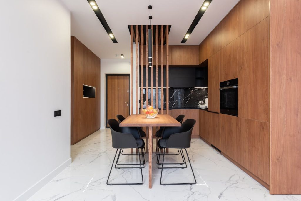 embellissez et délimitez vos espaces avec style avec Claustra bois intérieur