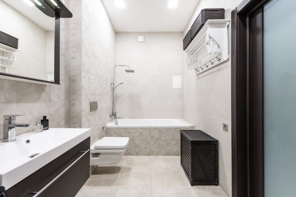 Guide pratique pour sélectionner la meilleure bouche d'extraction pour votre salle de bain